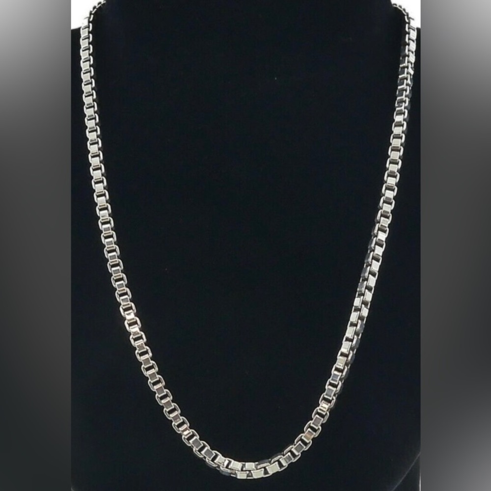 Silver Tiffany & Co. Venetian Box Chain 18 inch necklace